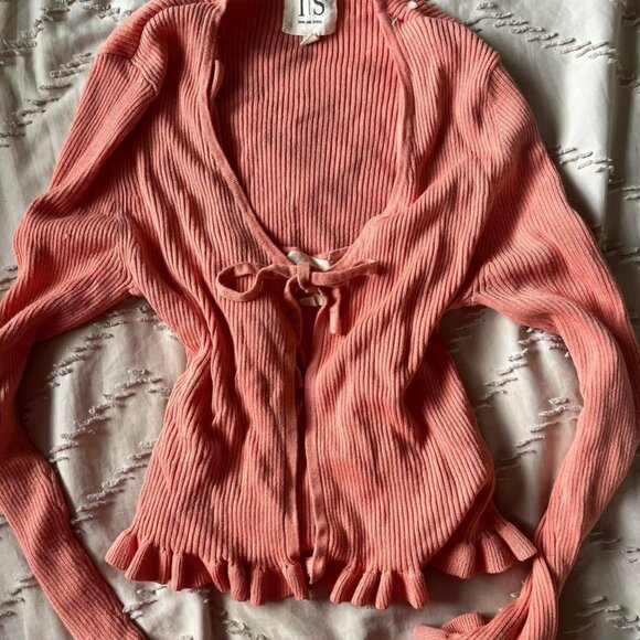 Matcing Sweater/Tank Top Set - Picture 5 of 5